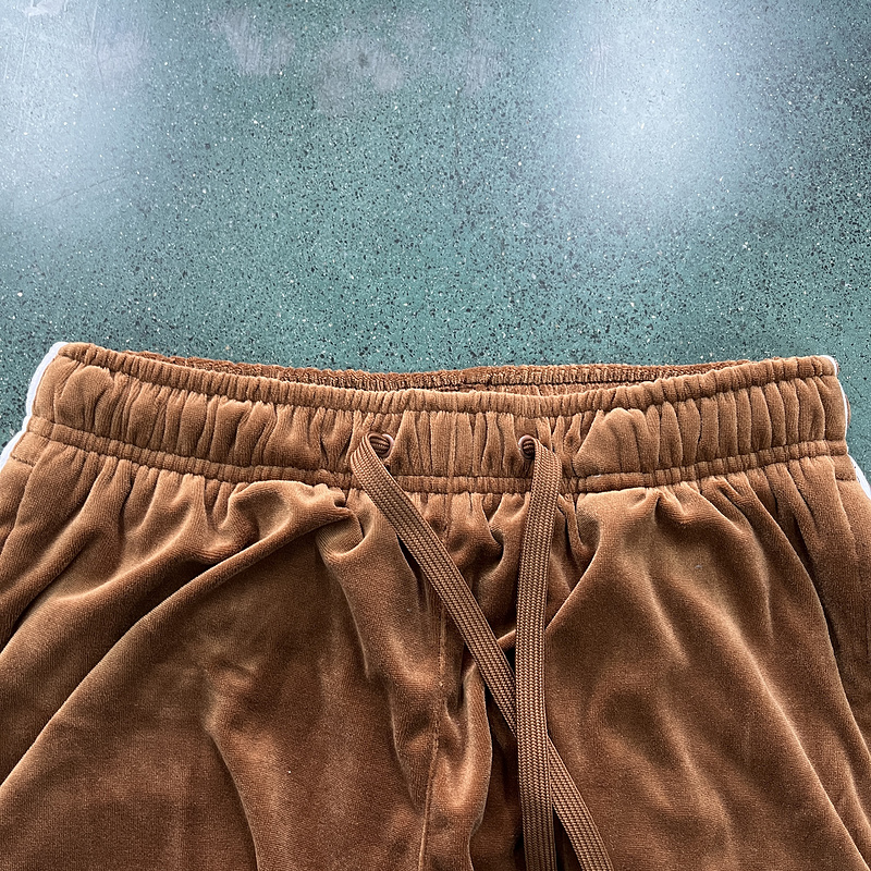390¥ Velor track set - brown | Yupoo - Image 27