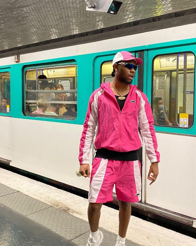 280¥ Alcatraz Sun &amp; Rain Windbreaker-Pink | Yupoo - Image 28