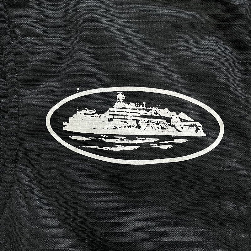 245¥ Guerillaz Quilted Vest | Yupoo - Image 13