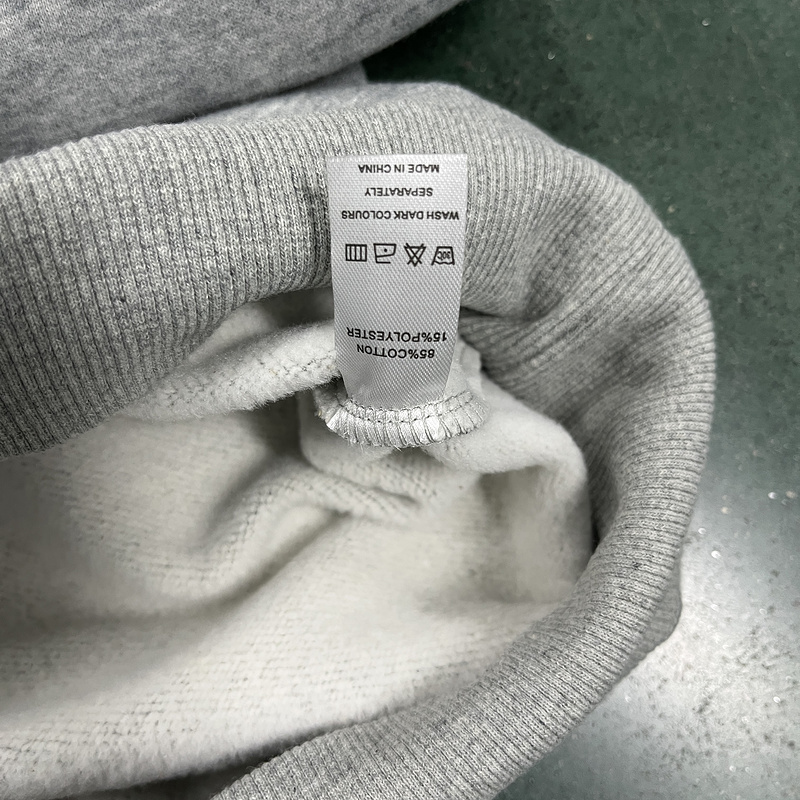 205¥ HMP Hoodie | Yupoo - Image 8