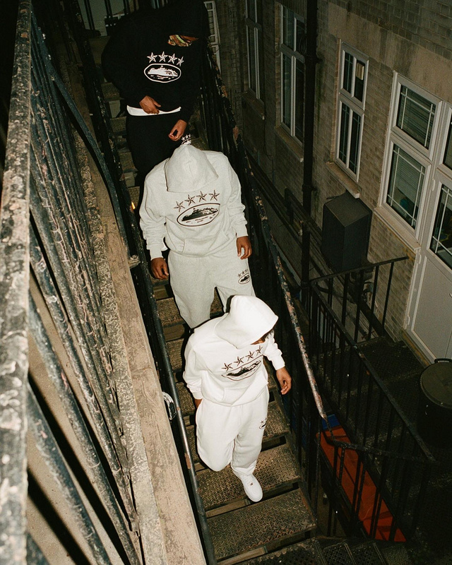 388¥  4 star anniversary hoodie joggers set | Yupoo - Image 32