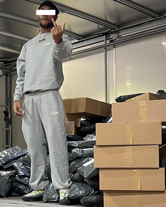 330¥ HMP suit | Yupoo - Image 22