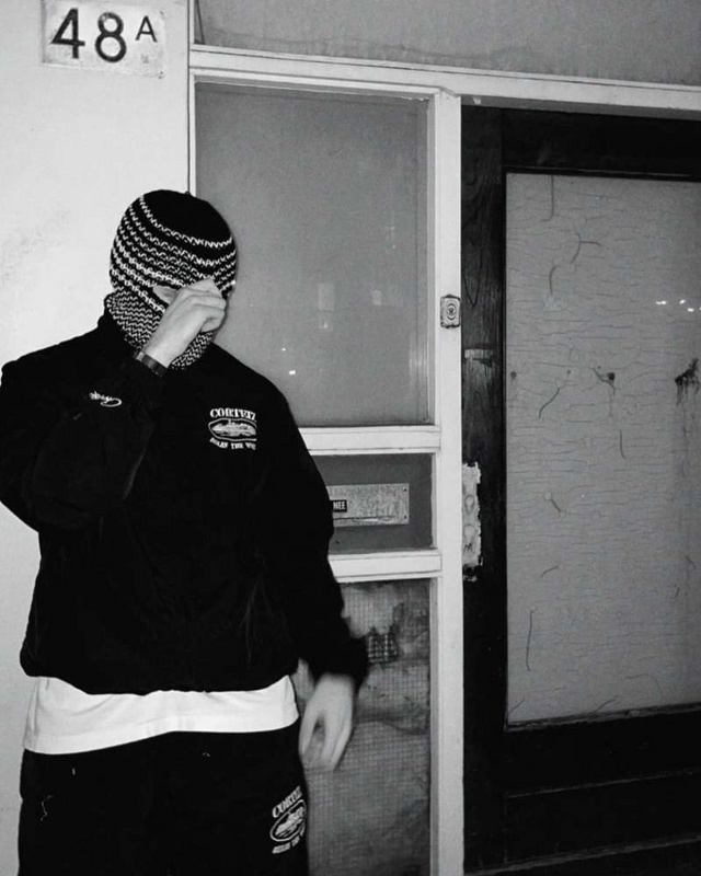390¥ white shukushuku suit | Yupoo - Image 40