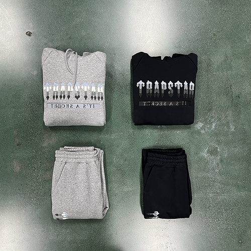 266¥ CHENILLE DECODED 2.0 HOODED TRACKSUIT