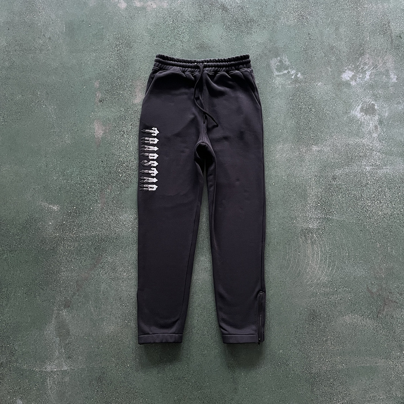 266¥ CHENILLE DECODED 2.0 HOODED TRACKSUIT | Yupoo - Image 32