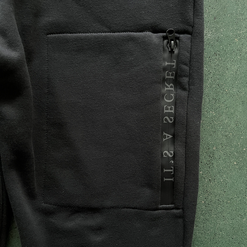 266¥ CHENILLE DECODED 2.0 HOODED TRACKSUIT | Yupoo - Image 37
