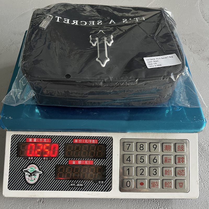 90¥ A SecretT bag-black/white | Yupoo - Image 2