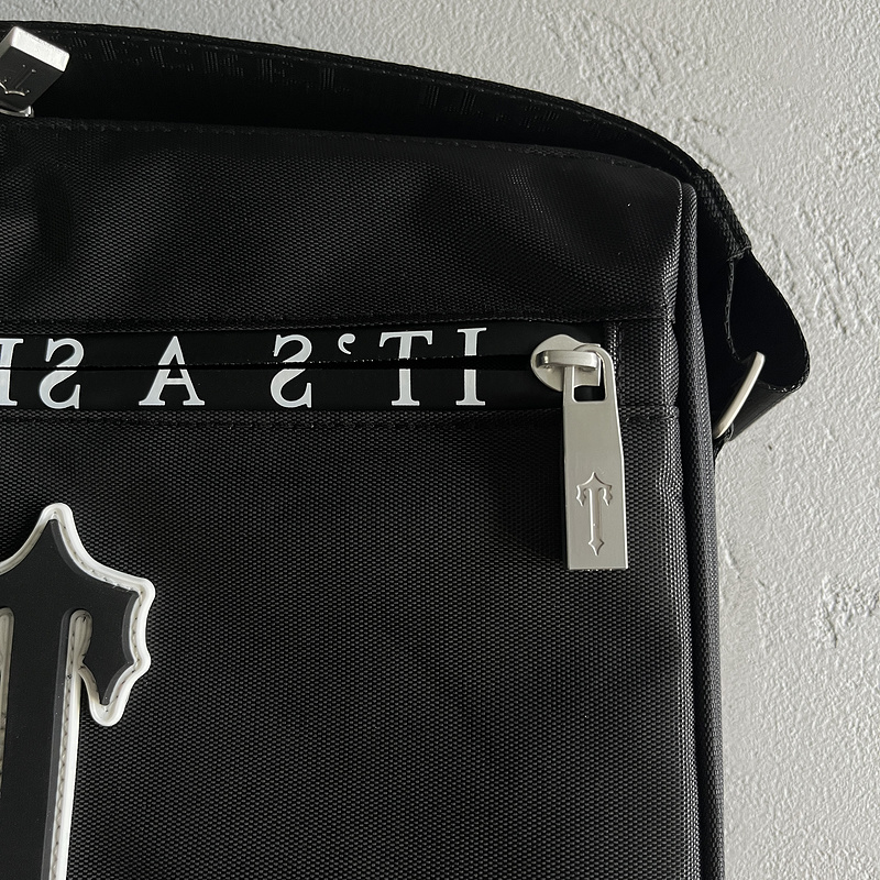 90¥ A SecretT bag-black/white | Yupoo - Image 6