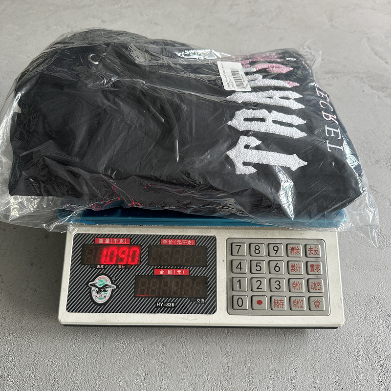 252¥ decoded chenille hoodie tracksuit-black pink | Yupoo - Image 4
