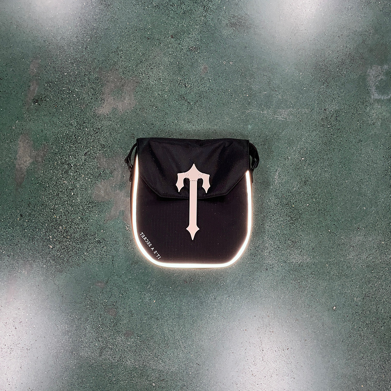 90¥ COBRA T BAG - BLACK / REFLECTIVE | Yupoo - Image 8
