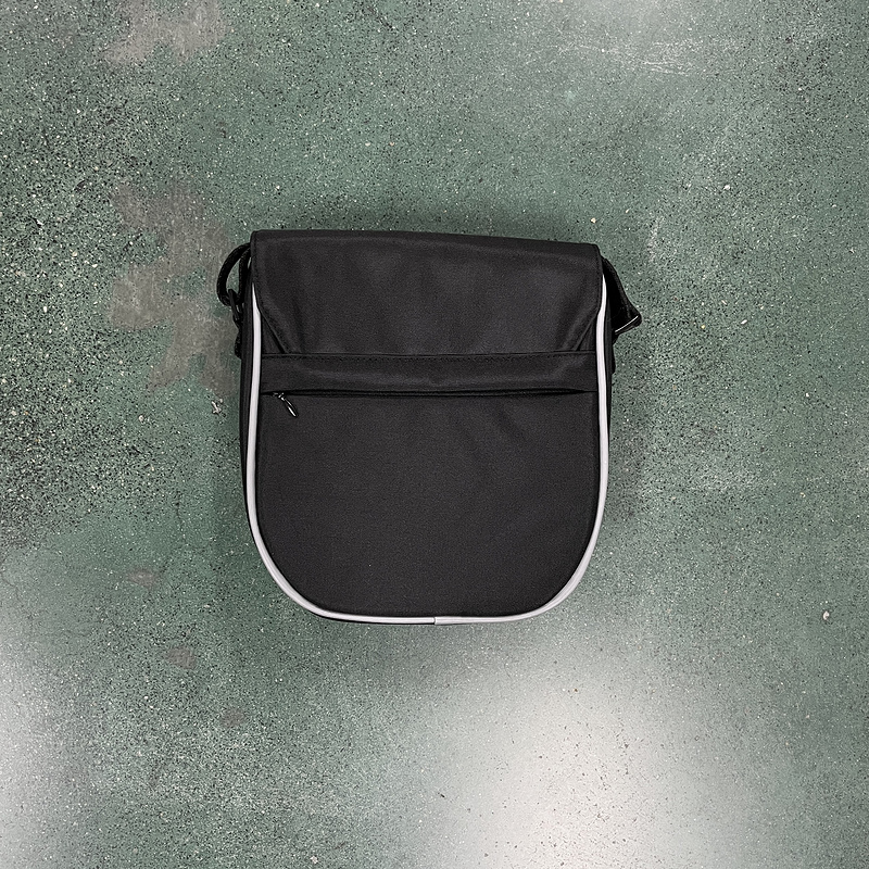 90¥ COBRA T BAG - BLACK / REFLECTIVE | Yupoo - Image 23