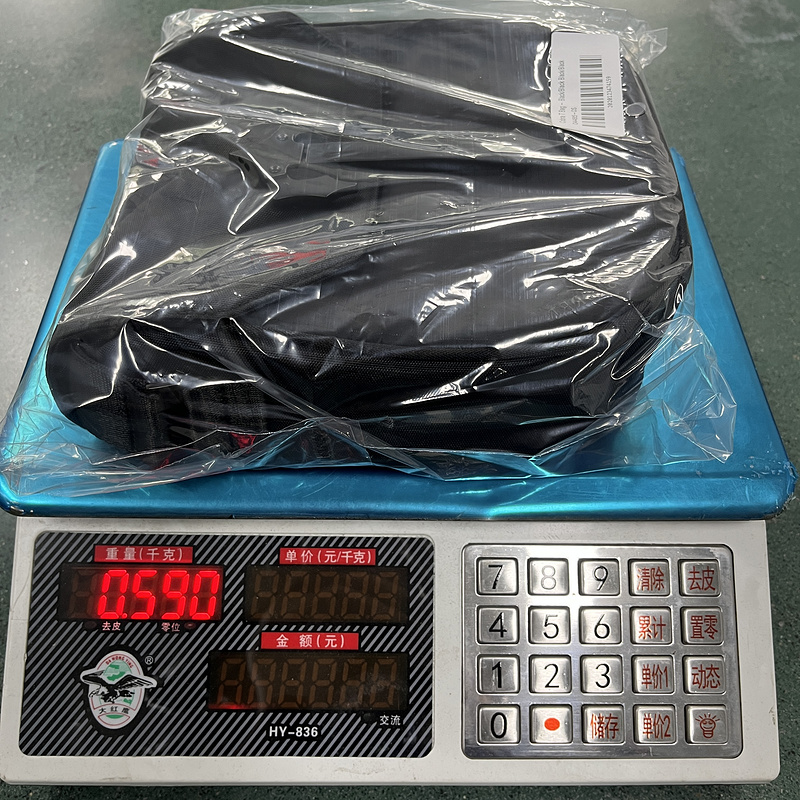 90¥ COBRA T BAG - BLACK/BLACK | Yupoo - Image 2