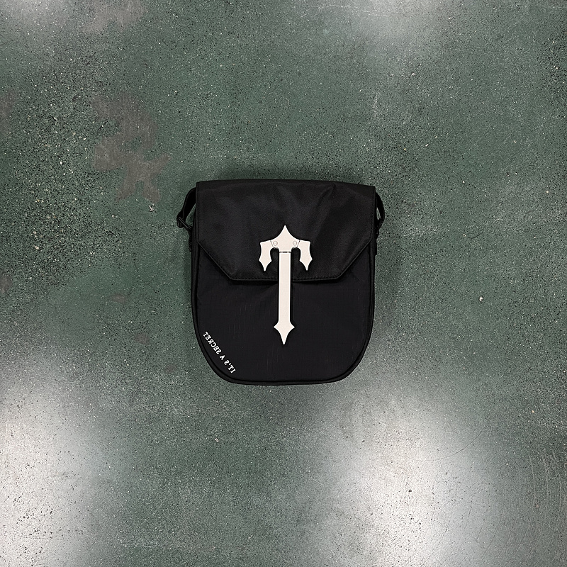 90¥ COBRA T BAG - BLACK/SILVER | Yupoo - Image 7