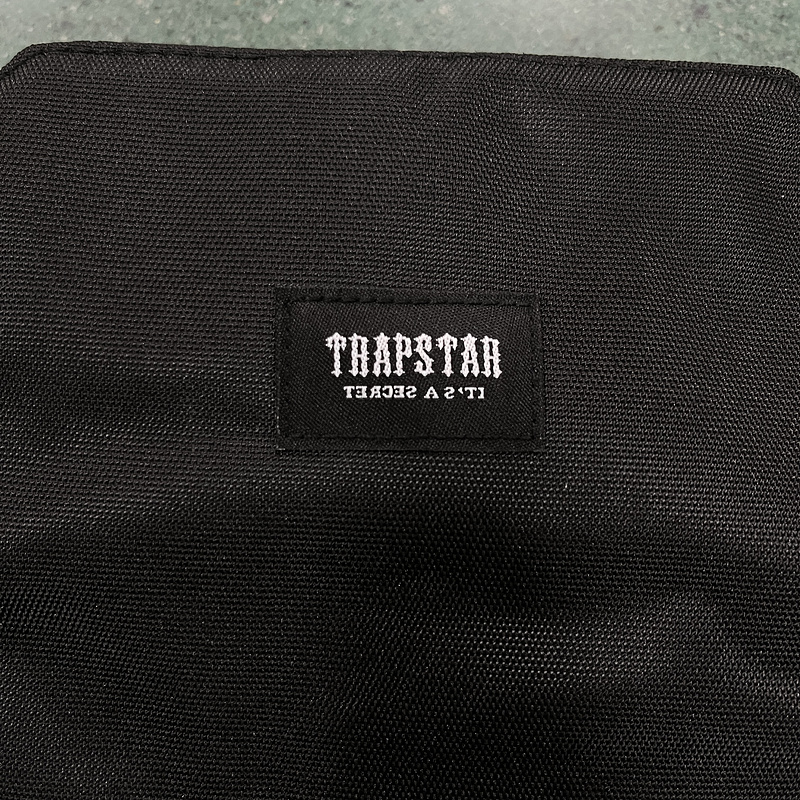 90¥ COBRA T BAG - BLACK/SILVER | Yupoo - Image 11