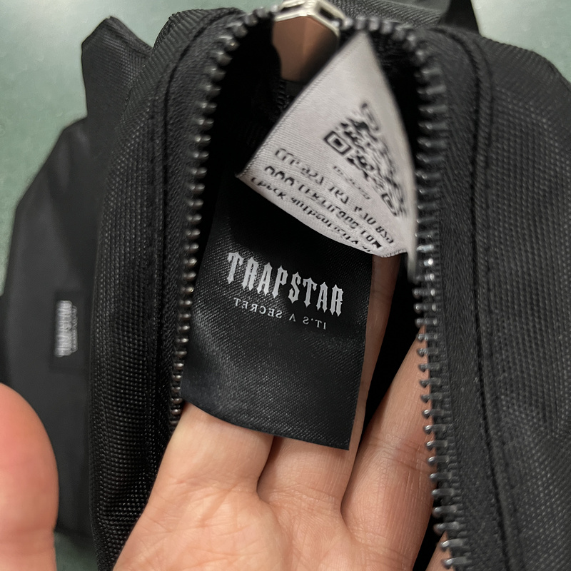 90¥ COBRA T BAG - BLACK/SILVER | Yupoo - Image 21