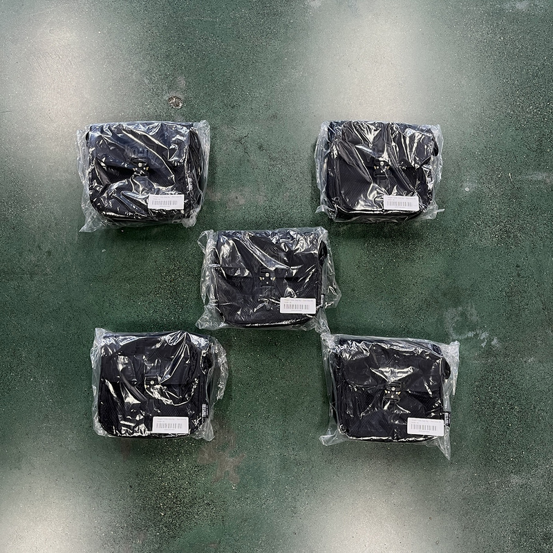 76¥ 1.0 bag - all black | Yupoo - Image 3