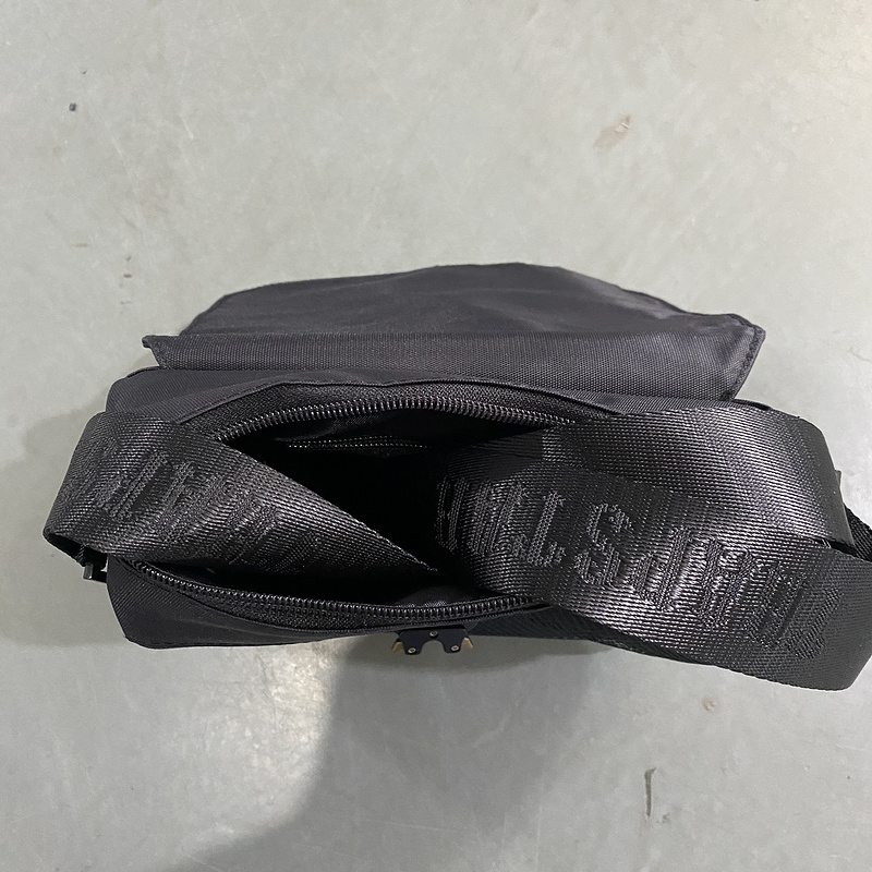 76¥ 1.0 Bag -Black/Green | Yupoo - Image 4