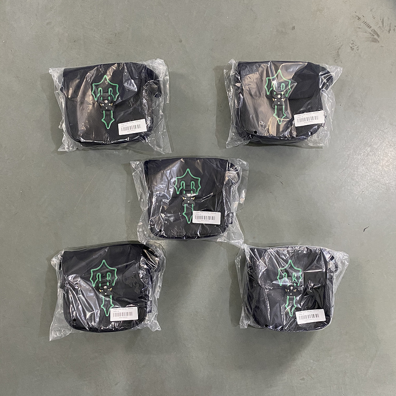 76¥ 1.0 Bag -Black/Green | Yupoo - Image 12