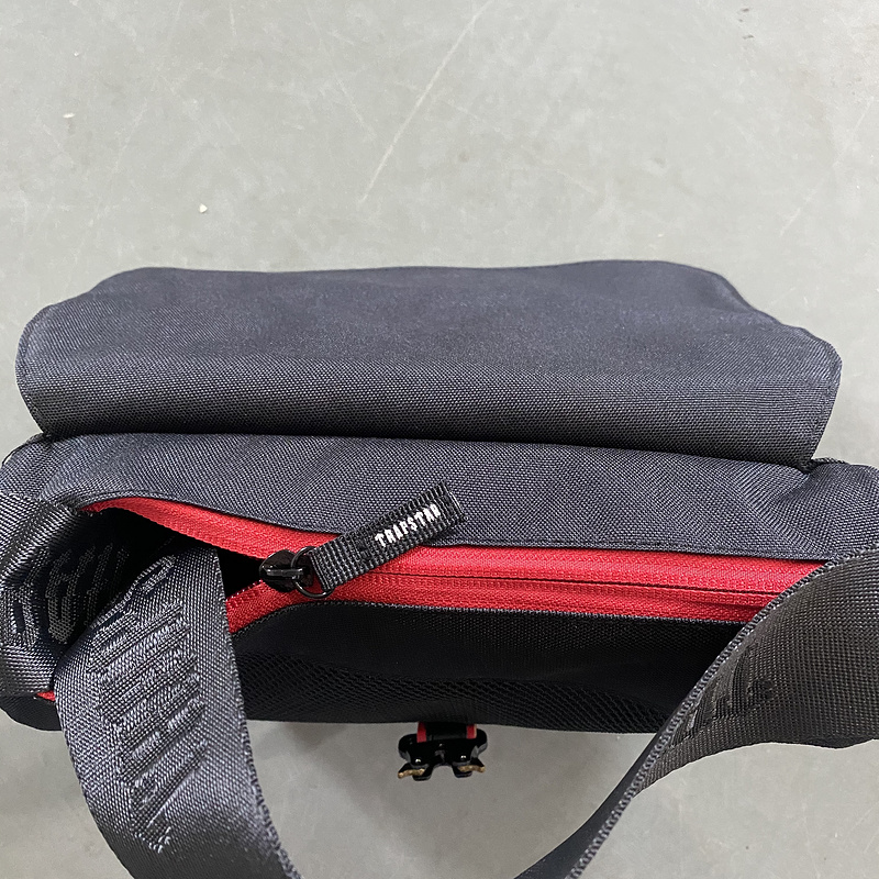 104¥ 2.0 bag-black/red | Yupoo - Image 10