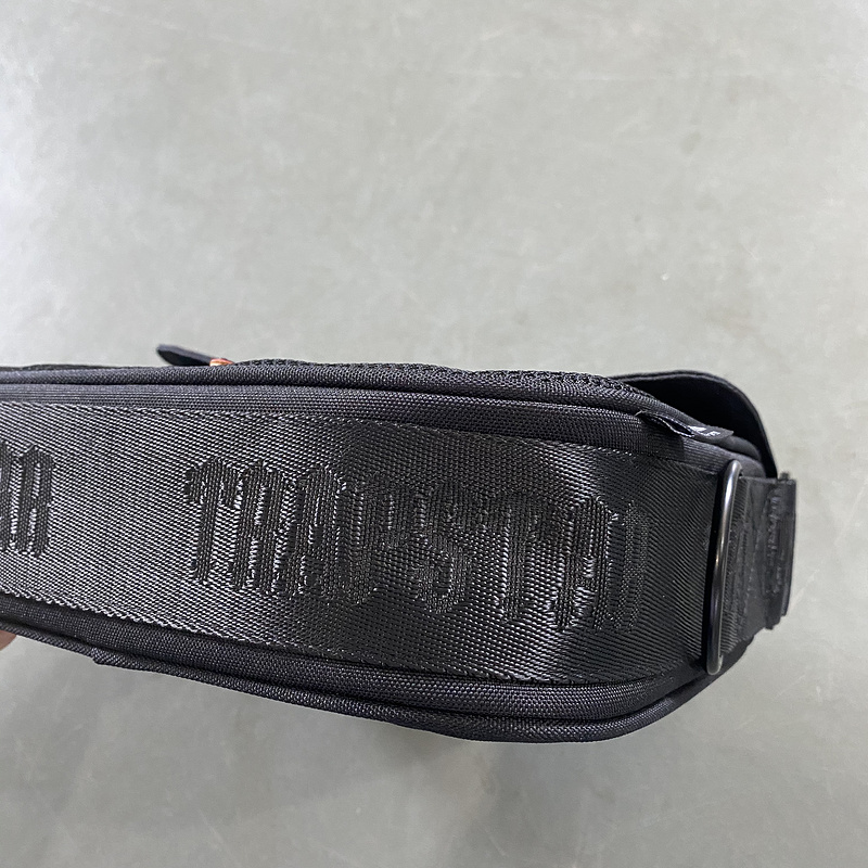 104¥ 2.0 bag-black/red | Yupoo - Image 13