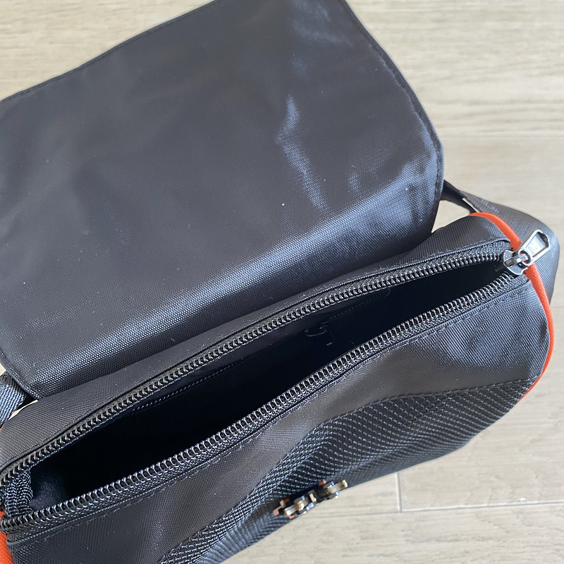 76¥ Trapstar Messenger Bag 1.0-Black/Orange | Yupoo - Image 8