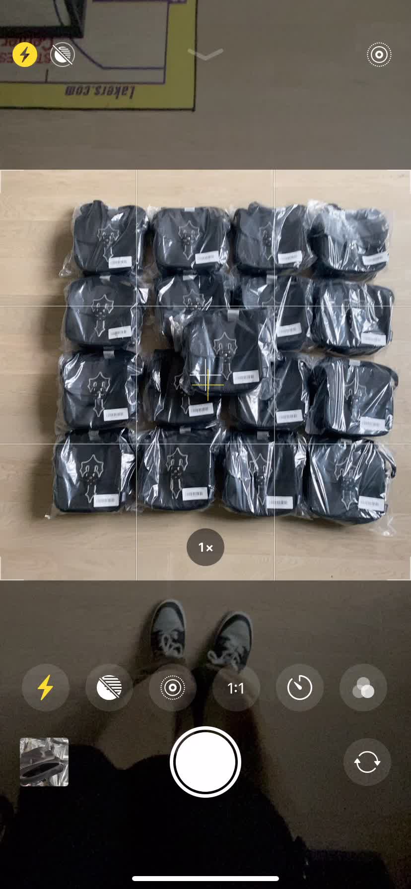 76¥ IRONGATE T CROSS-BODY BAG - BLACK/REFLECTIVE | Yupoo - Image 2