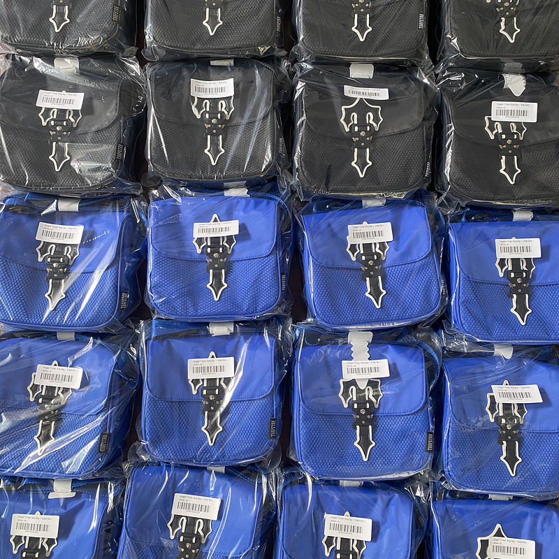 69¥  lorngate T Cross-boby bag | Yupoo - Image 3