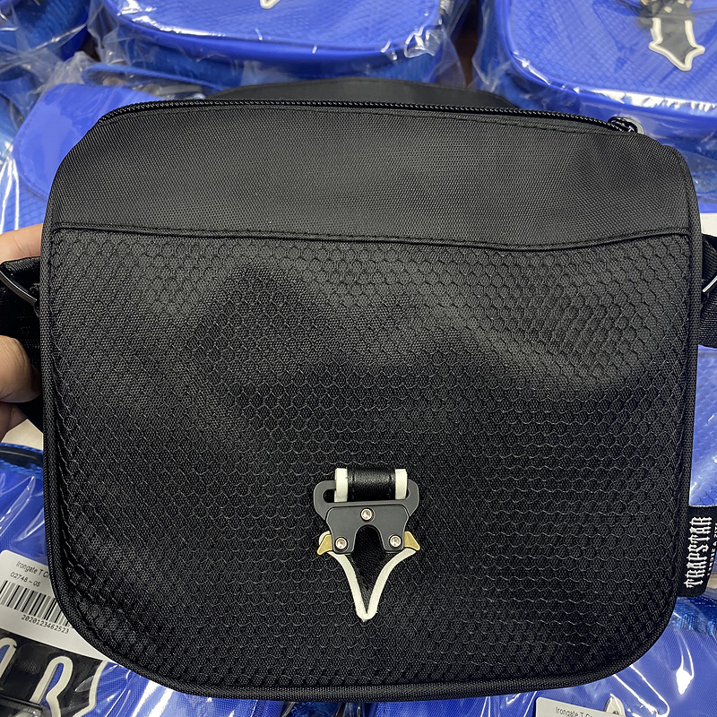 69¥  lorngate T Cross-boby bag | Yupoo - Image 11