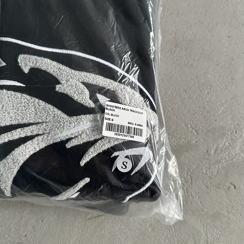 252¥ shooters arch tracksuit-black | Yupoo - Image 5