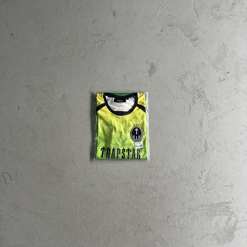 84¥football t shirts-green/yellow/black | Yupoo - Image 4