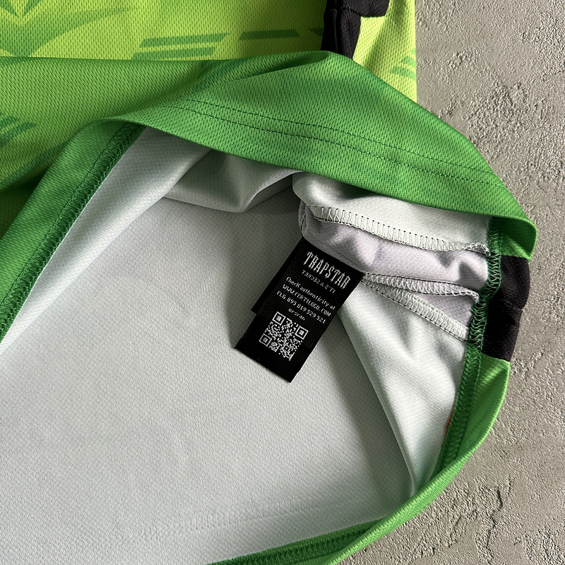 84¥football t shirts-green/yellow/black | Yupoo - Image 16