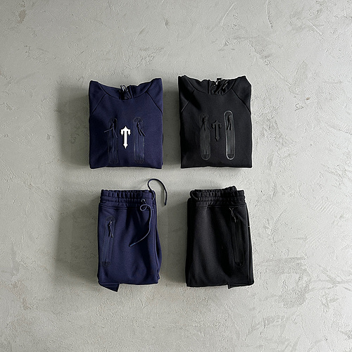 252¥ Irongate T Tech Zip Tracksuit 