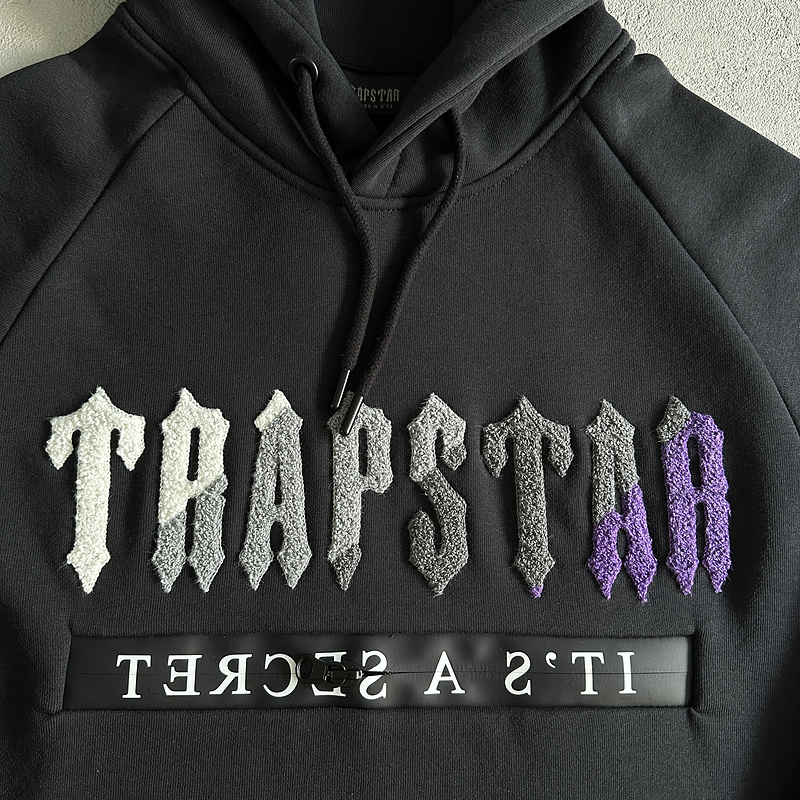 266¥ decdoded chenille 2.0 hooded tracksuit-black/purple | Yupoo - Image 8
