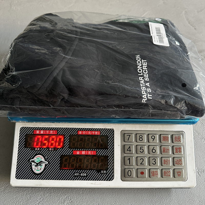 122¥ chain script hoodie-green black | Yupoo - Image 3