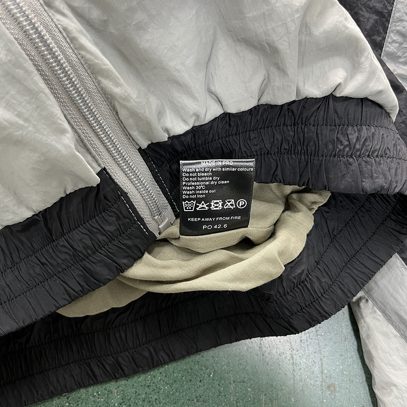 252¥ Irongate t shellsuit-cery/black crey | Yupoo - Image 18