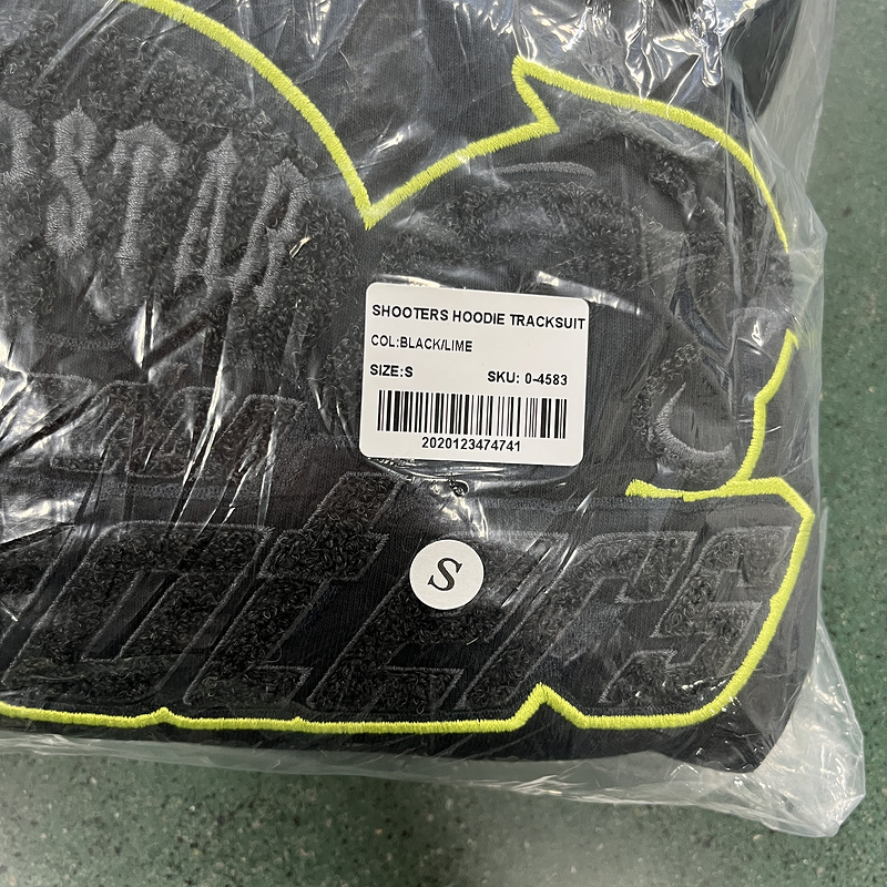 252¥ SHOOTERS HOODED TRACKSUIT - BLACK/LIME Sale price | Yupoo - Image 4