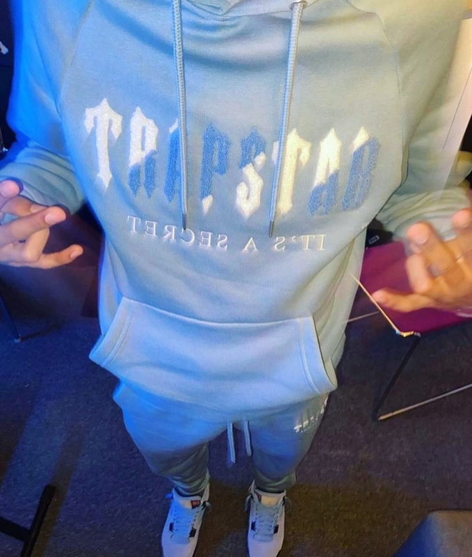 252¥ CHENILLE DECODED HOODED TRACKSUIT - CITADEL/WHITE | Yupoo - Image 32