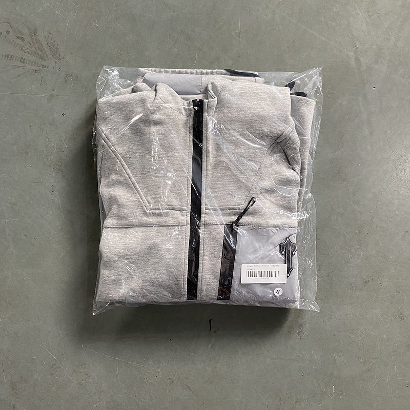 266¥ Iorgat T fleece tarcksuit | Yupoo - Image 6