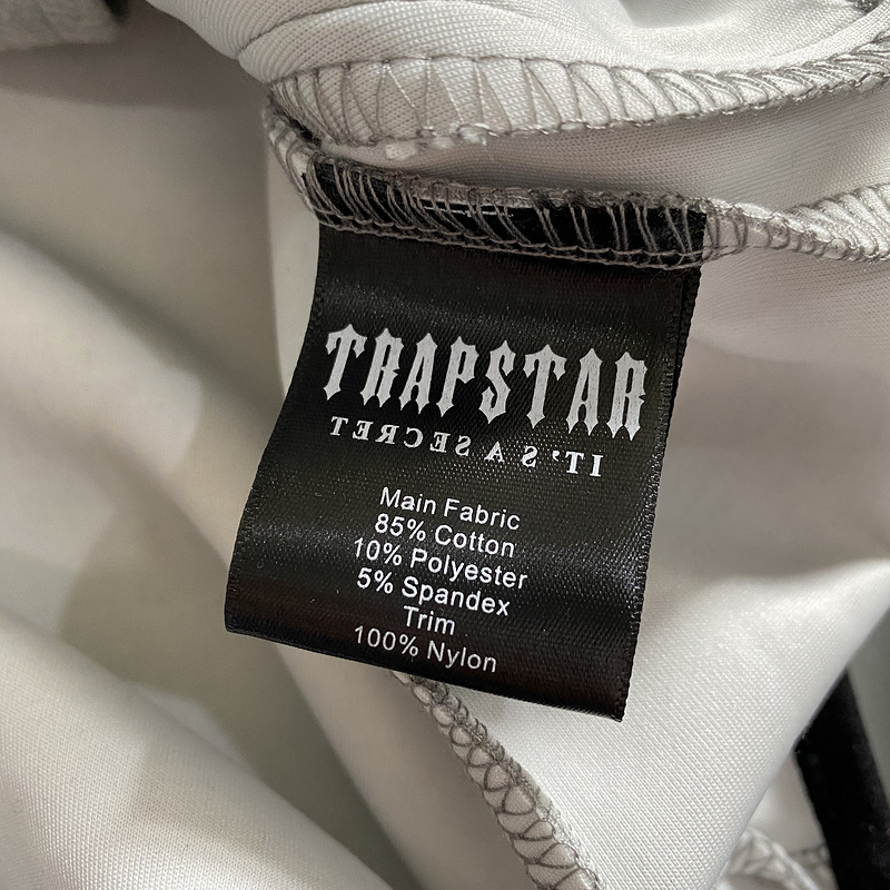 266¥ Iorgat T fleece tarcksuit | Yupoo - Image 29