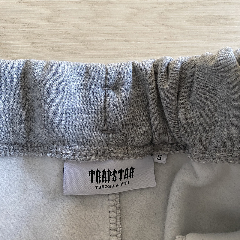 252¥  Trapstar Chenille Decoded Hooded Tracksuit | Yupoo - Image 29