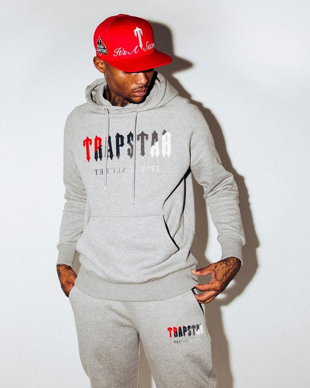 252¥  Trapstar Chenille Decoded Hooded Tracksuit | Yupoo - Image 36