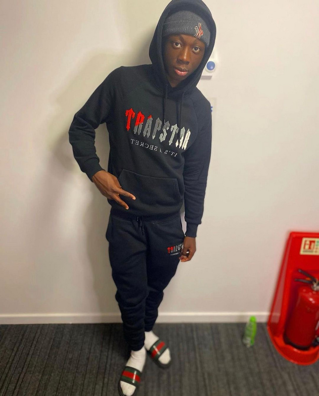 252¥  Trapstar Chenille Decoded Hooded Tracksuit | Yupoo - Image 37