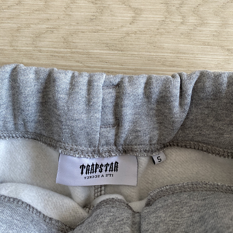 252¥ Ts Tracksuits | Yupoo - Image 14