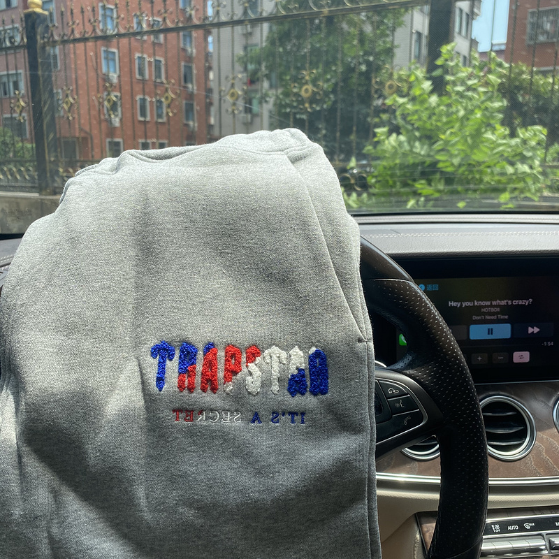 252¥ Ts Tracksuits | Yupoo - Image 23