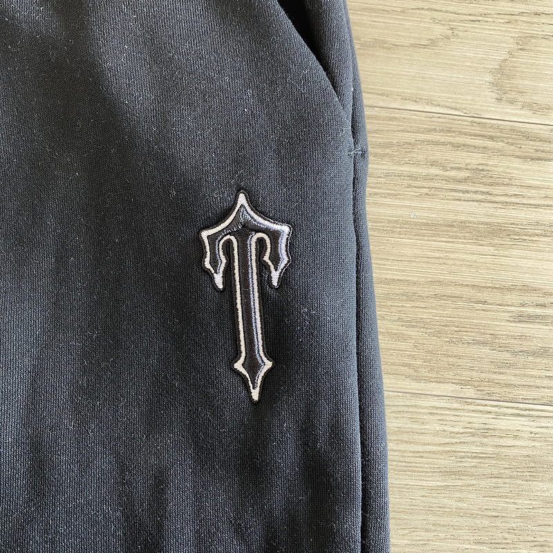 266¥ V-Stripe Hooded Tracksuit | Yupoo - Image 35
