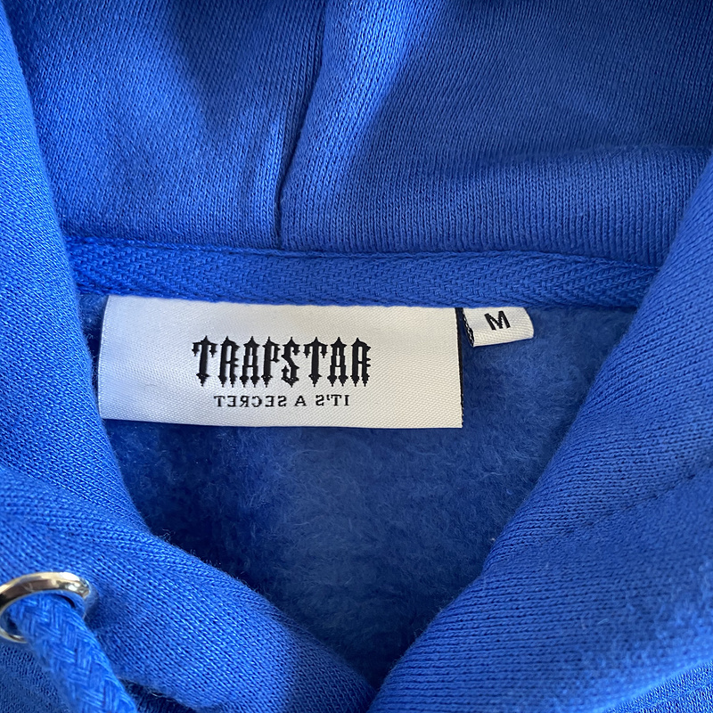 266¥ V-Stripe Hooded Tracksuit | Yupoo - Image 44