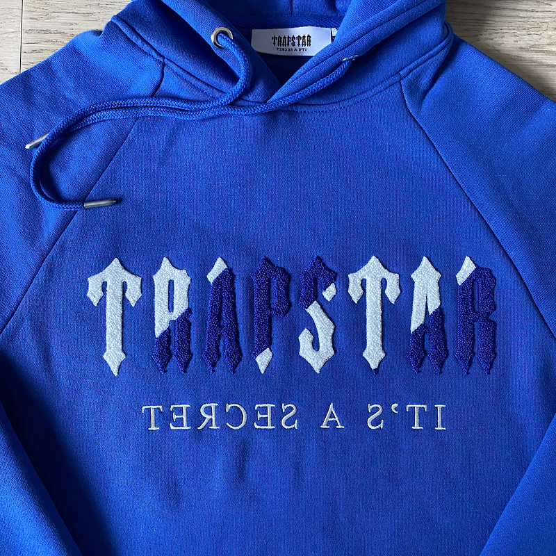 252 ¥ CHENILLE DECODED HOODED TRACKSUIT - DAZZLING BLUE/WHITE | Yupoo - Image 5