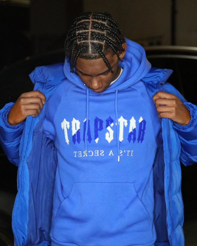 252 ¥ CHENILLE DECODED HOODED TRACKSUIT - DAZZLING BLUE/WHITE | Yupoo - Image 23