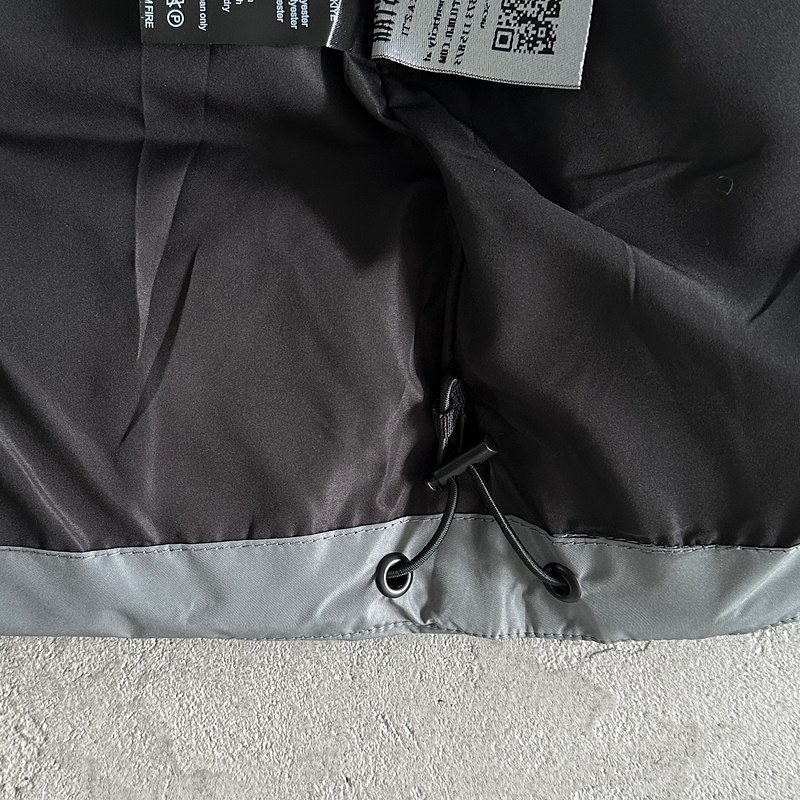 293¥ decoded puffer-grey/black | Yupoo - Image 21
