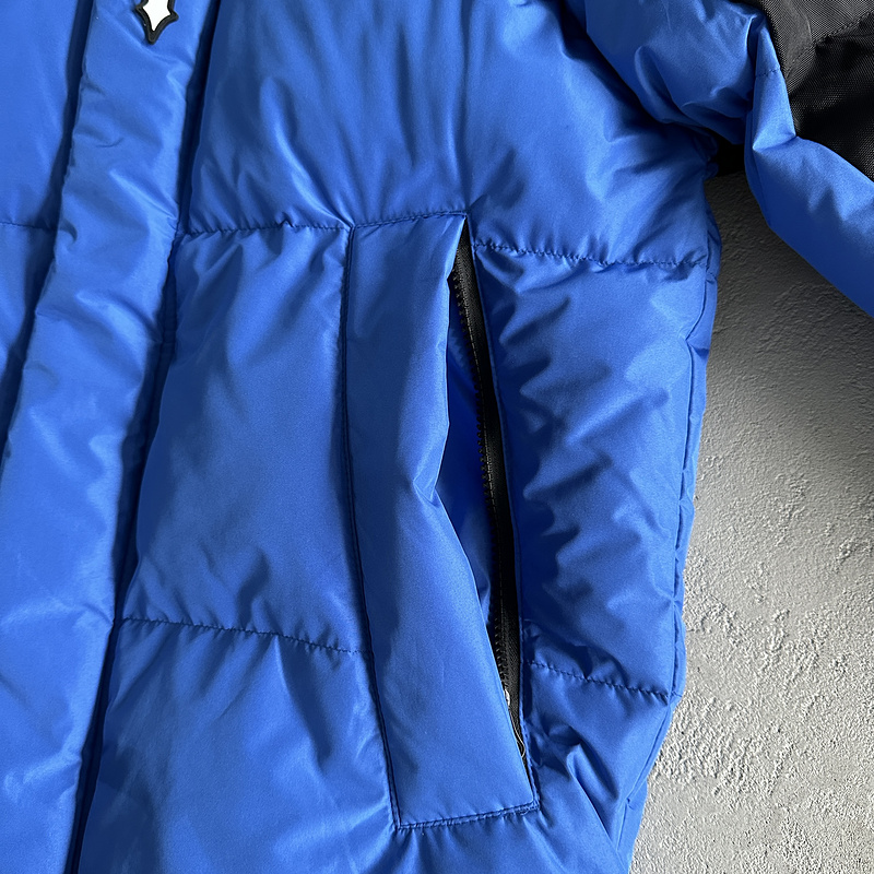 293¥ decoded arch puffer-black blue | Yupoo - Image 9